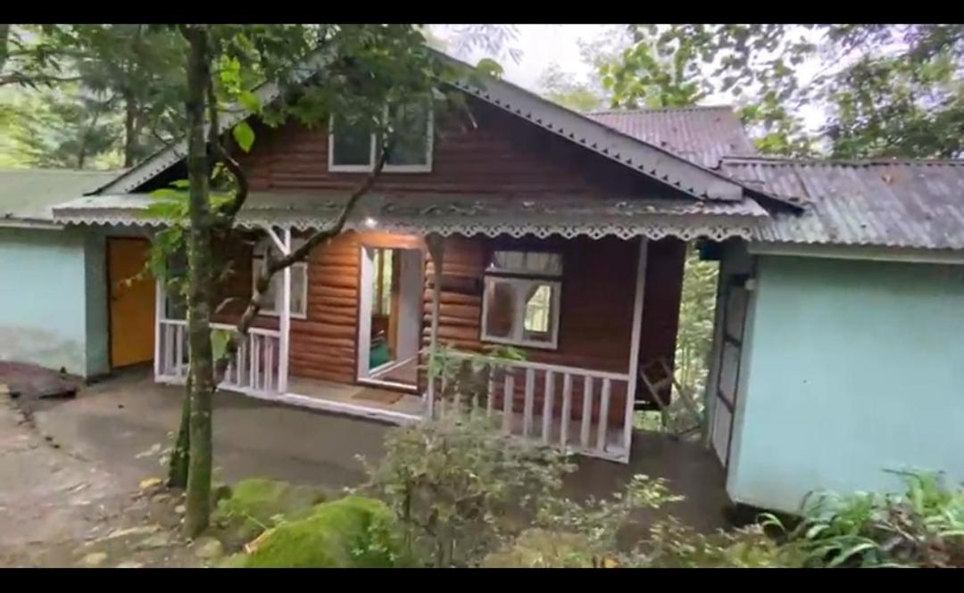 Aranya Baas Homestay Sukhia Pokhari Extérieur photo